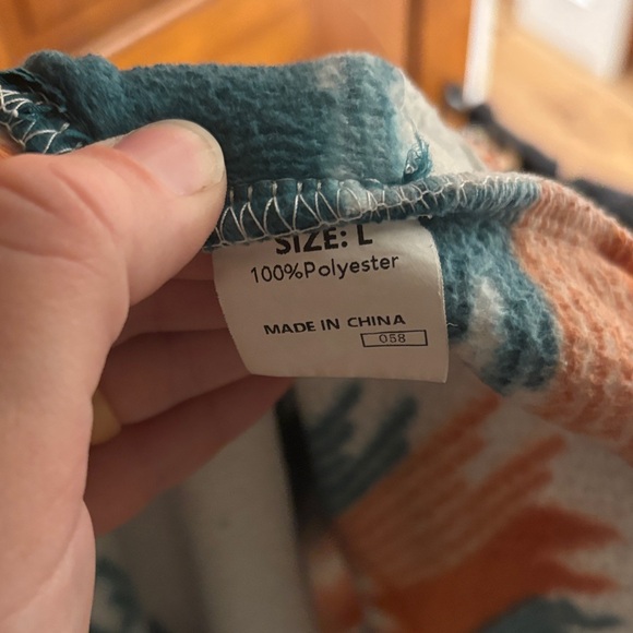 Geometric Patterned Jacket - Picture 3 of 3